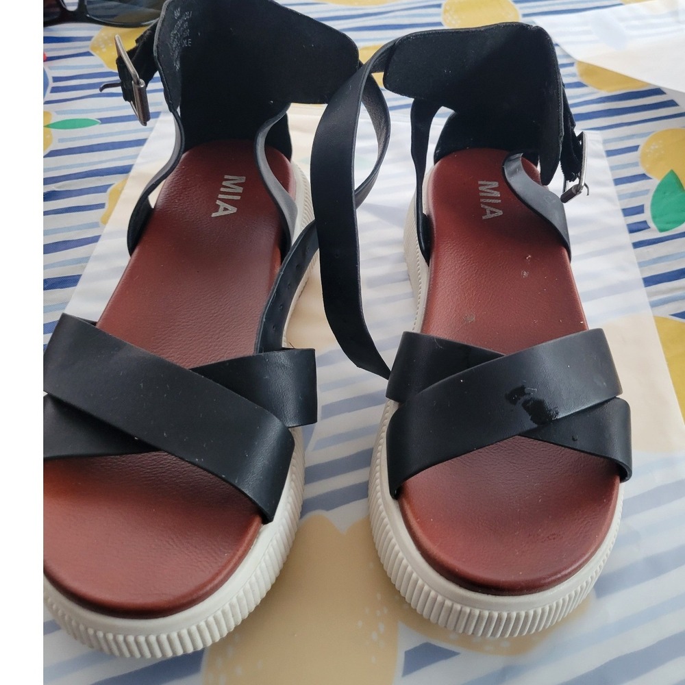 MIA Holi Women Black‎ Ankle Strap Platform Sandals GS1427304 Size 8M
